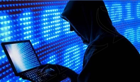 بهدف النصب والاحتيال.. الحبس والغرامة لأصحاب الحسابات الإلكترونية الوهمية